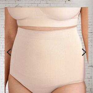 Shapermint High‑Waisted Shaper Panty NWT •  Smoothing Support
